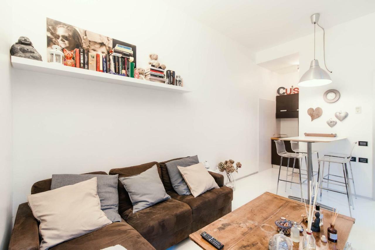 Giovio Loft - The House Of Travelers Apartment Комо Екстериор снимка