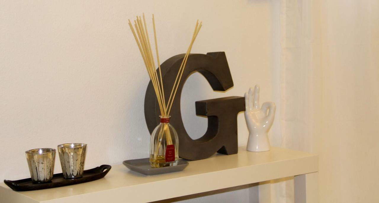 Giovio Loft - The House Of Travelers Apartment Комо Екстериор снимка